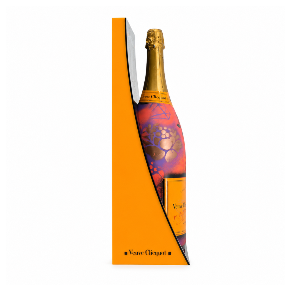 Dummy fles Veuve Clicquot Brut Magnum met artistieke sleeve en display